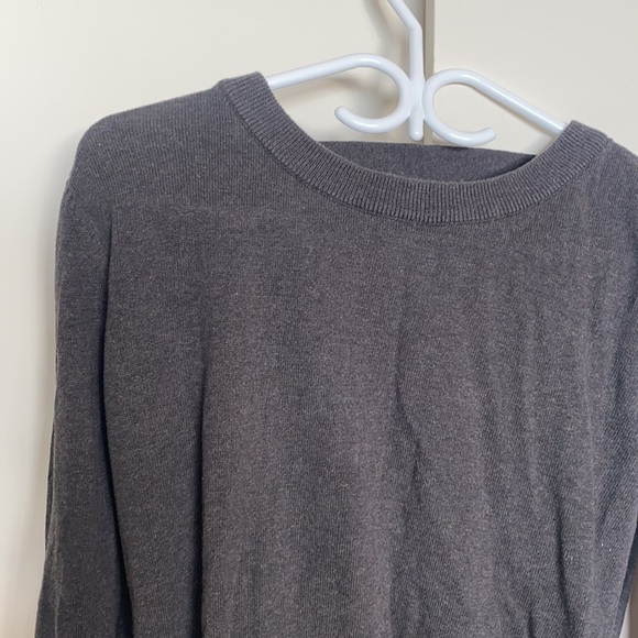 Pact Organic sustainable grey sweater - Picture 2 of 4